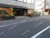 新宿区新小川町　月極駐車場