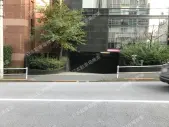 新宿区市谷本村町　月極駐車場