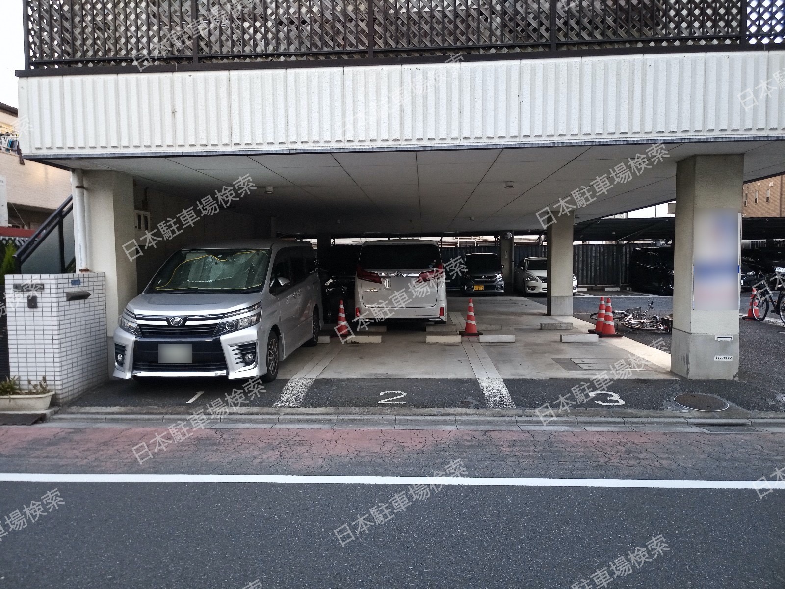 清川１丁目9(屋内) 月極駐車場