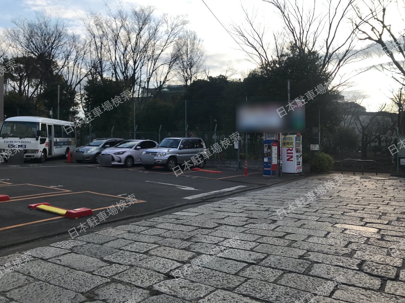 目黒区中央町２丁目　月極駐車場