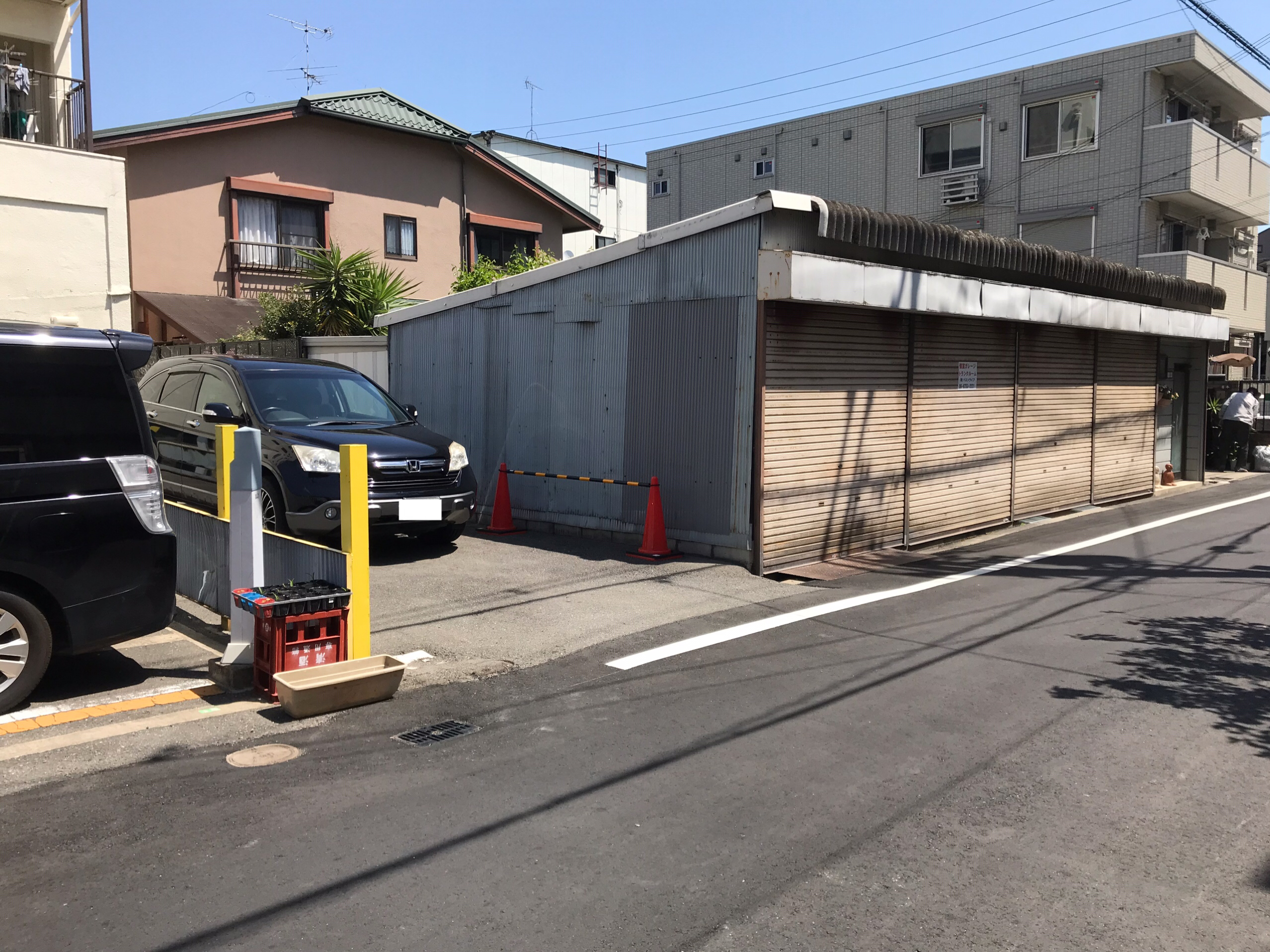 南巽駅前駐車場（普通車2台縦列駐車可能）