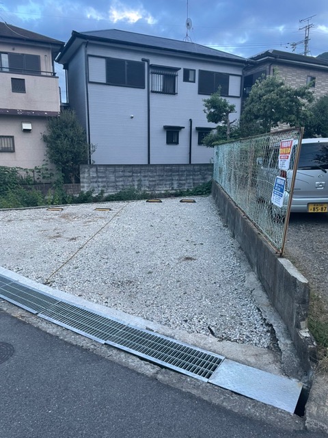 香芝市畑５丁目　月極駐車場