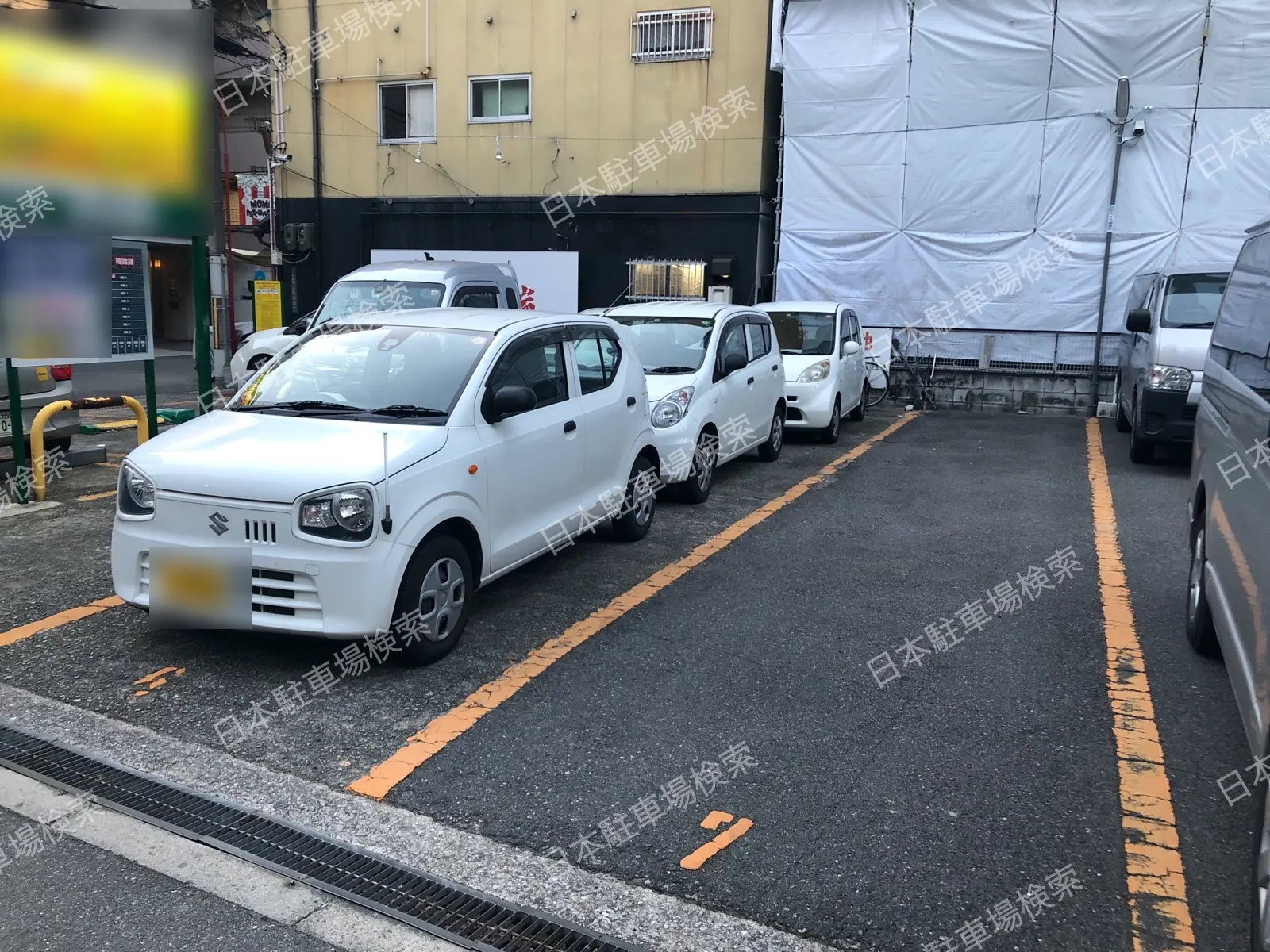 大阪市西区阿波座１丁目　月極駐車場