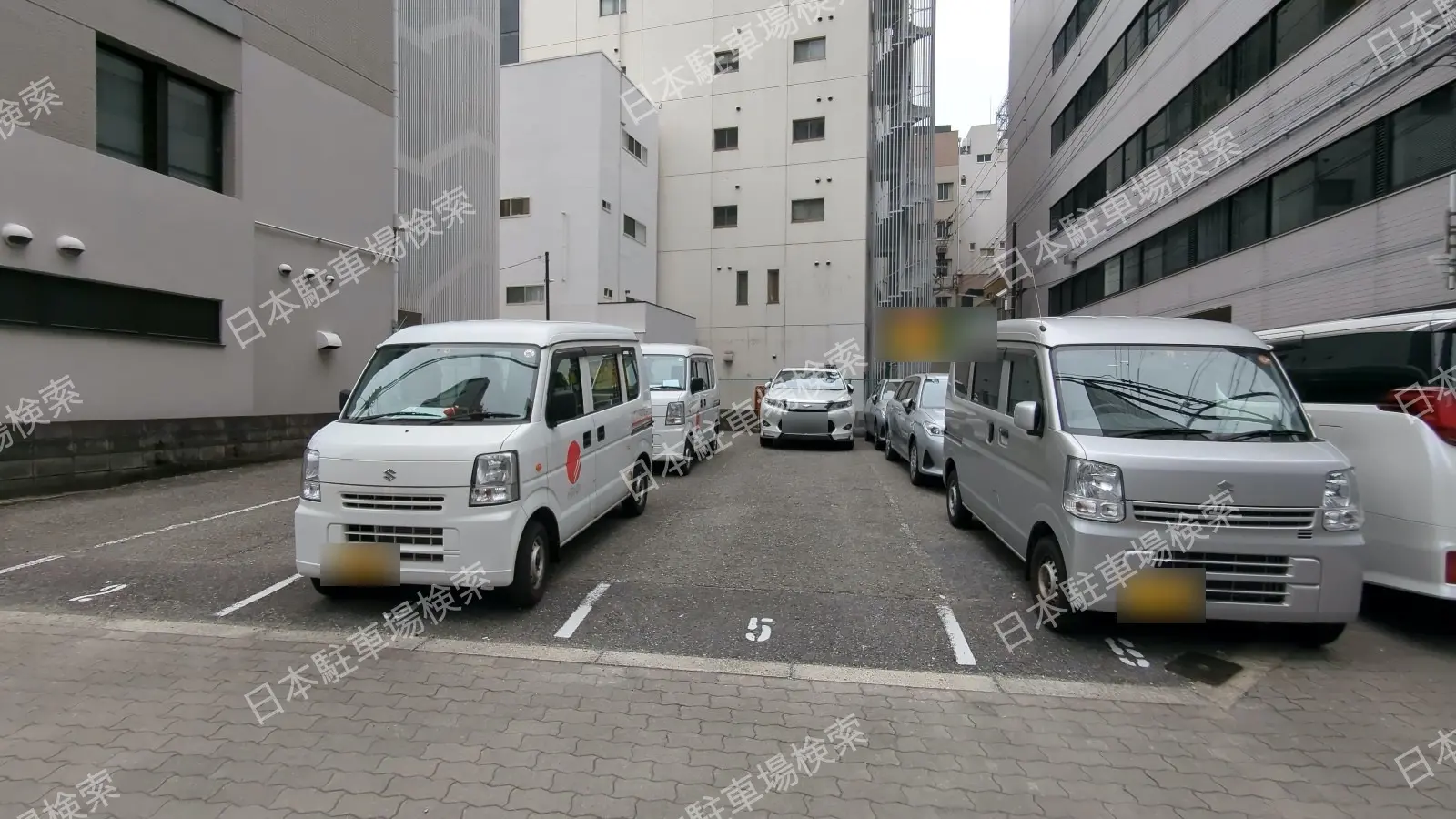 大阪市西区立売堀１丁目　月極駐車場