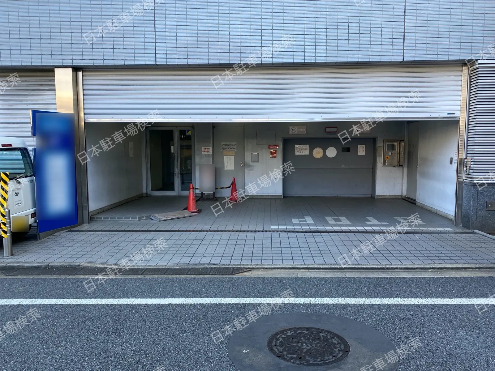 新宿区西新宿7丁目　月極駐車場