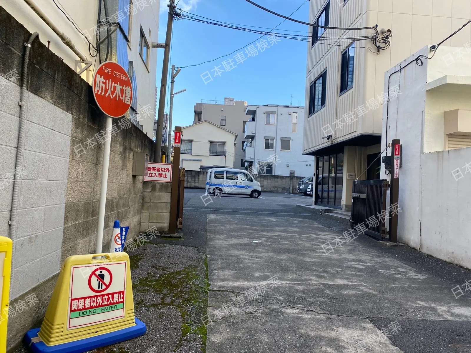 東京都新宿区西新宿７丁目　月極駐車場