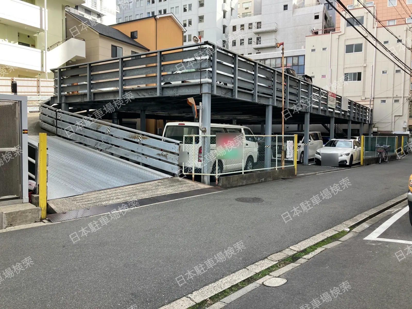 大阪市淀川区西中島７丁目2　月極駐車場