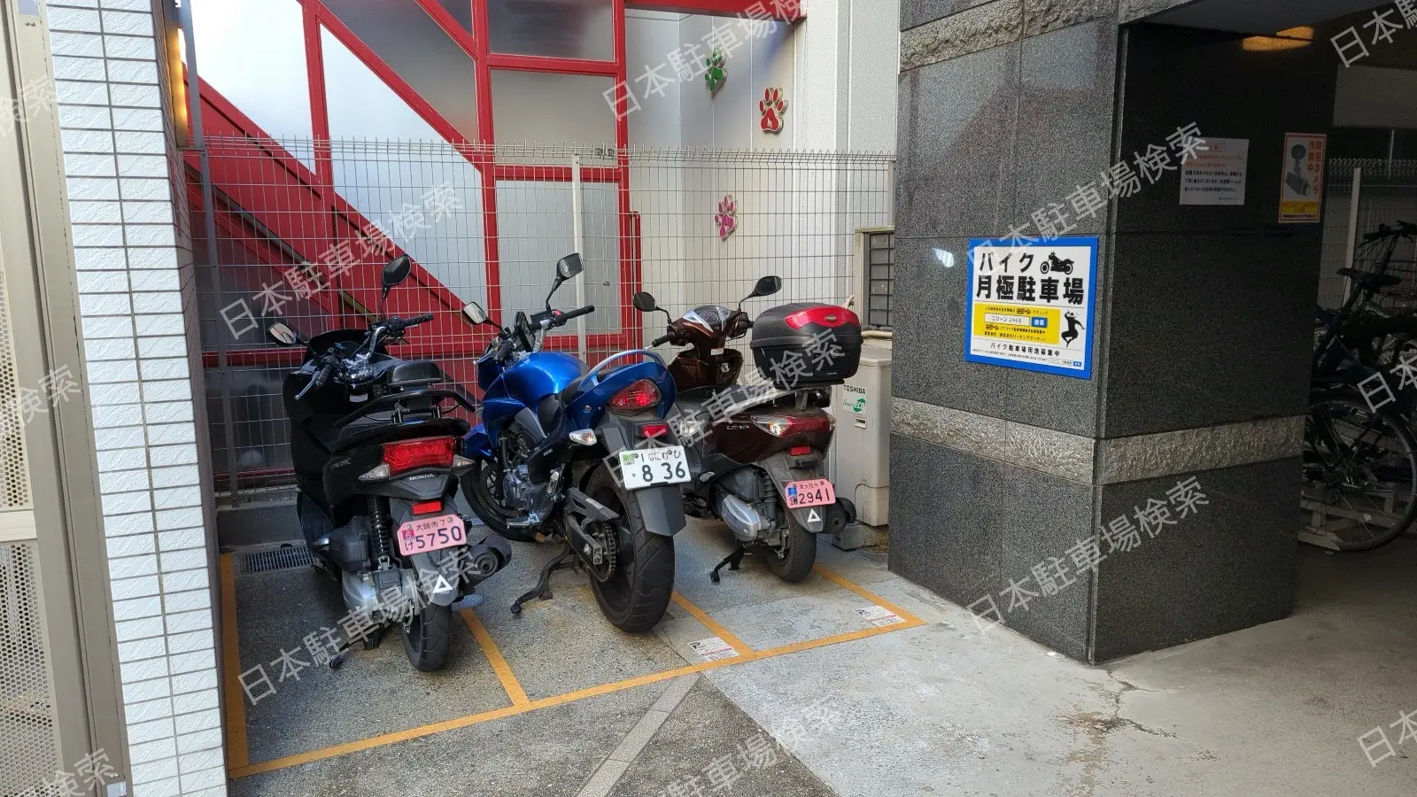 大阪市西区西本町１丁目　月極駐車場(バイク専用)