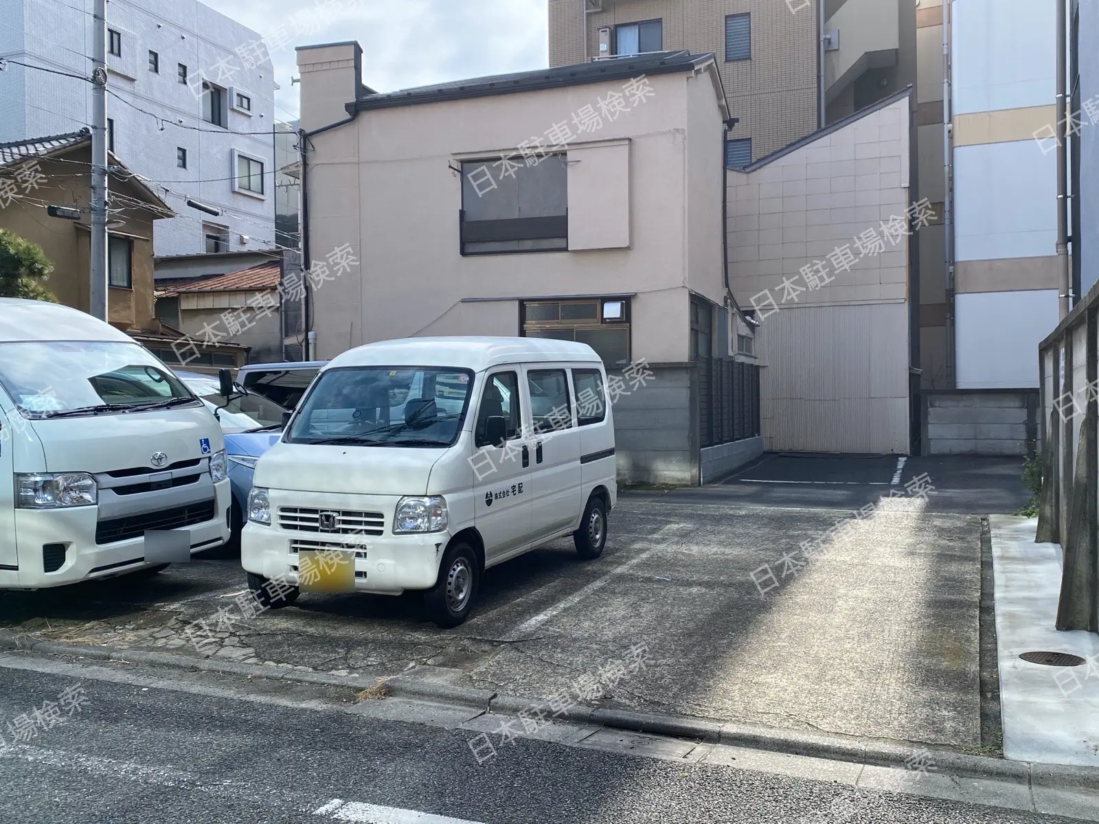 湯島２丁目17(屋外・平面) 月極駐車場