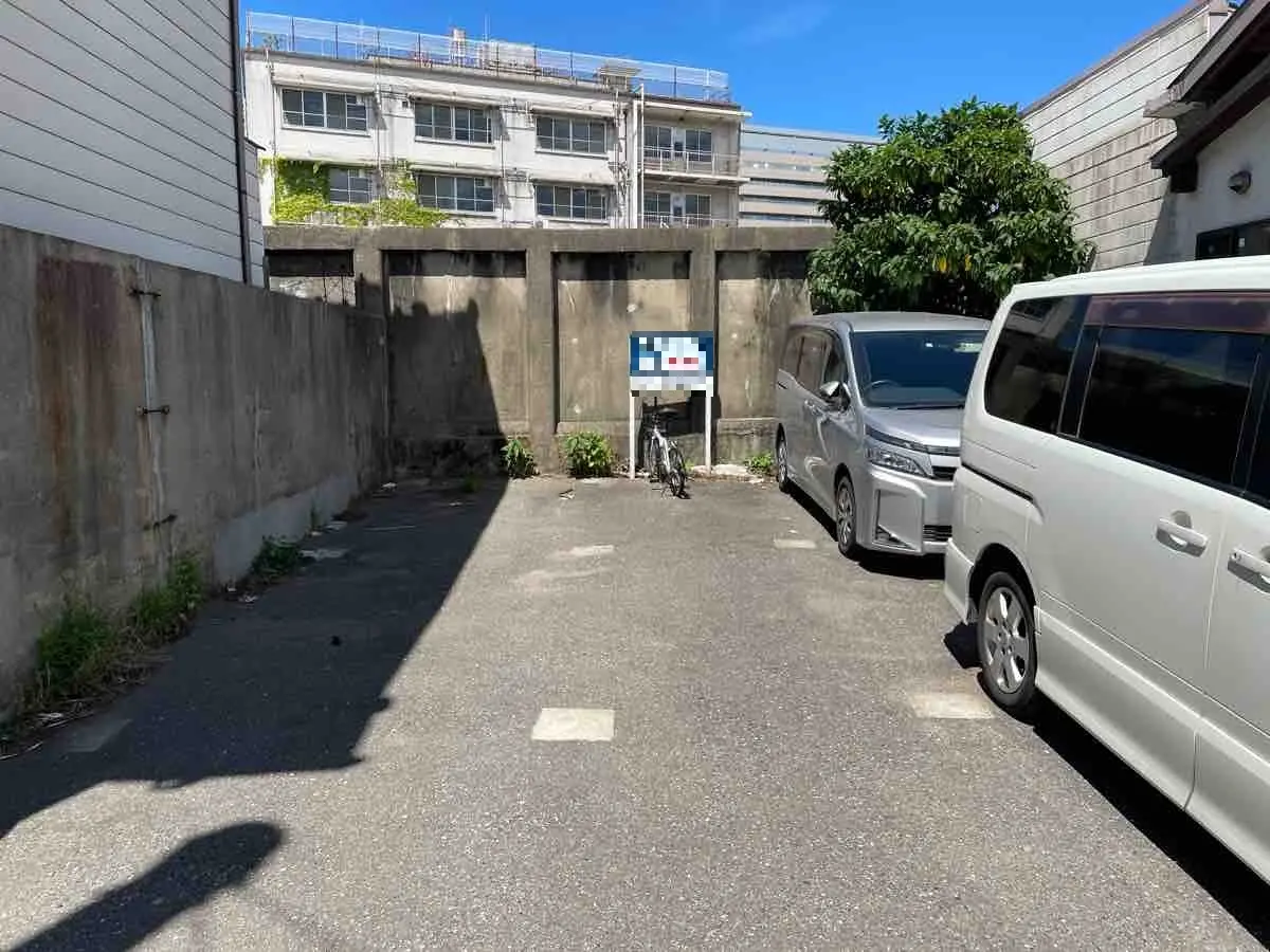 福岡市博多区千代４丁目　月極駐車場