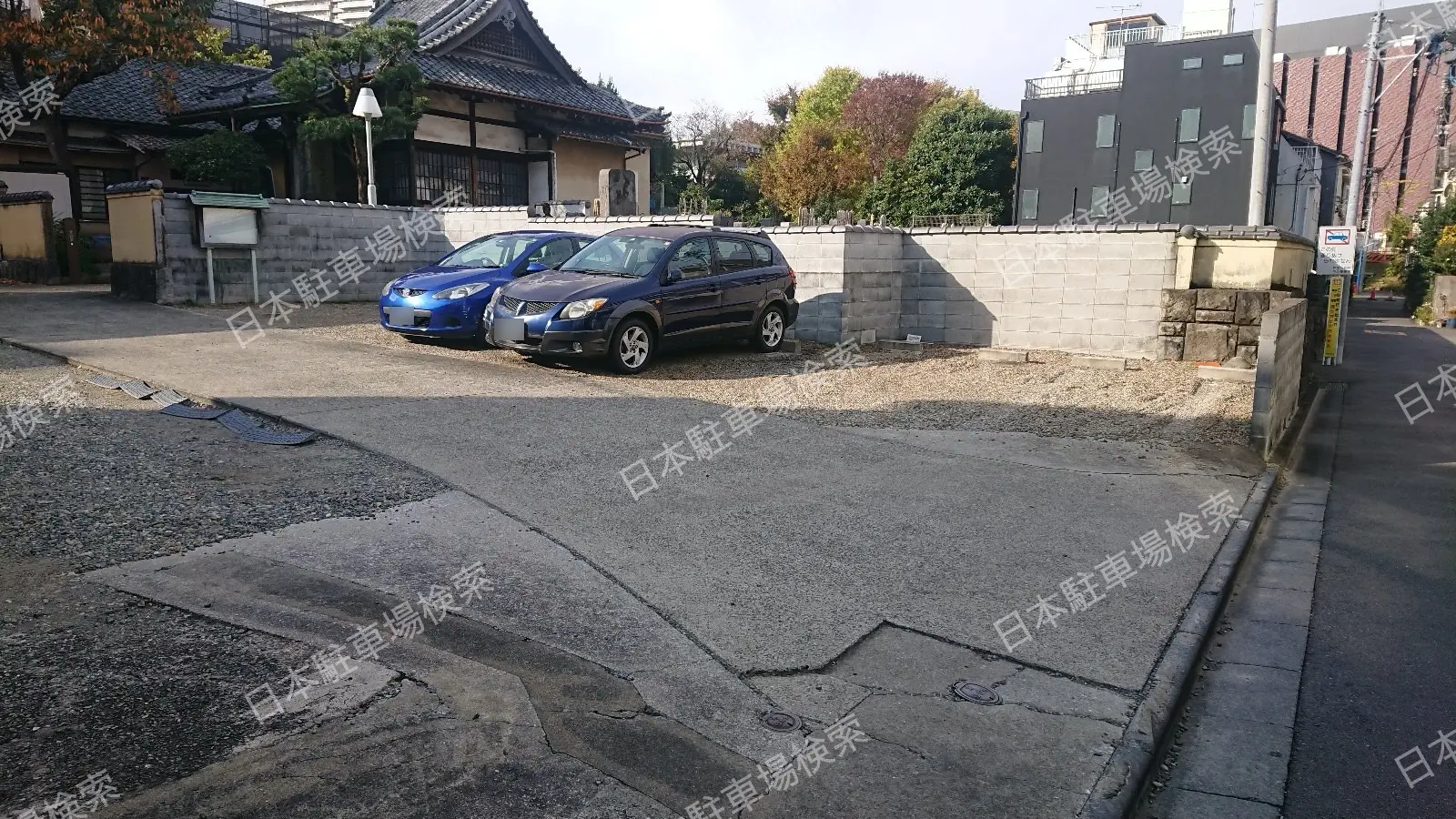 新宿区市谷薬王寺町月極駐車場