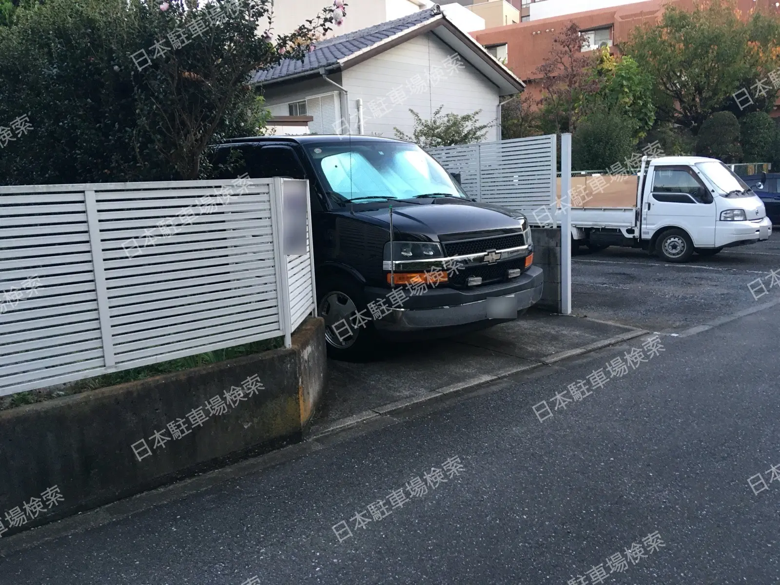 新宿区中落合４丁目　月極駐車場