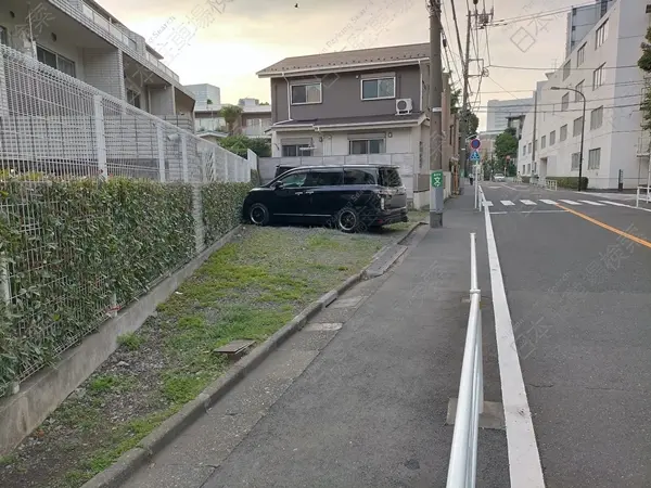 渋谷区東２丁目月極駐車場