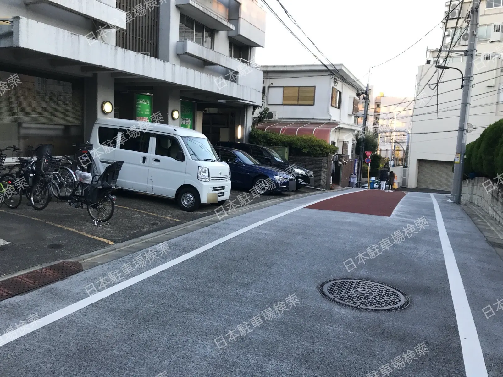 新宿区南元町 月極駐車場