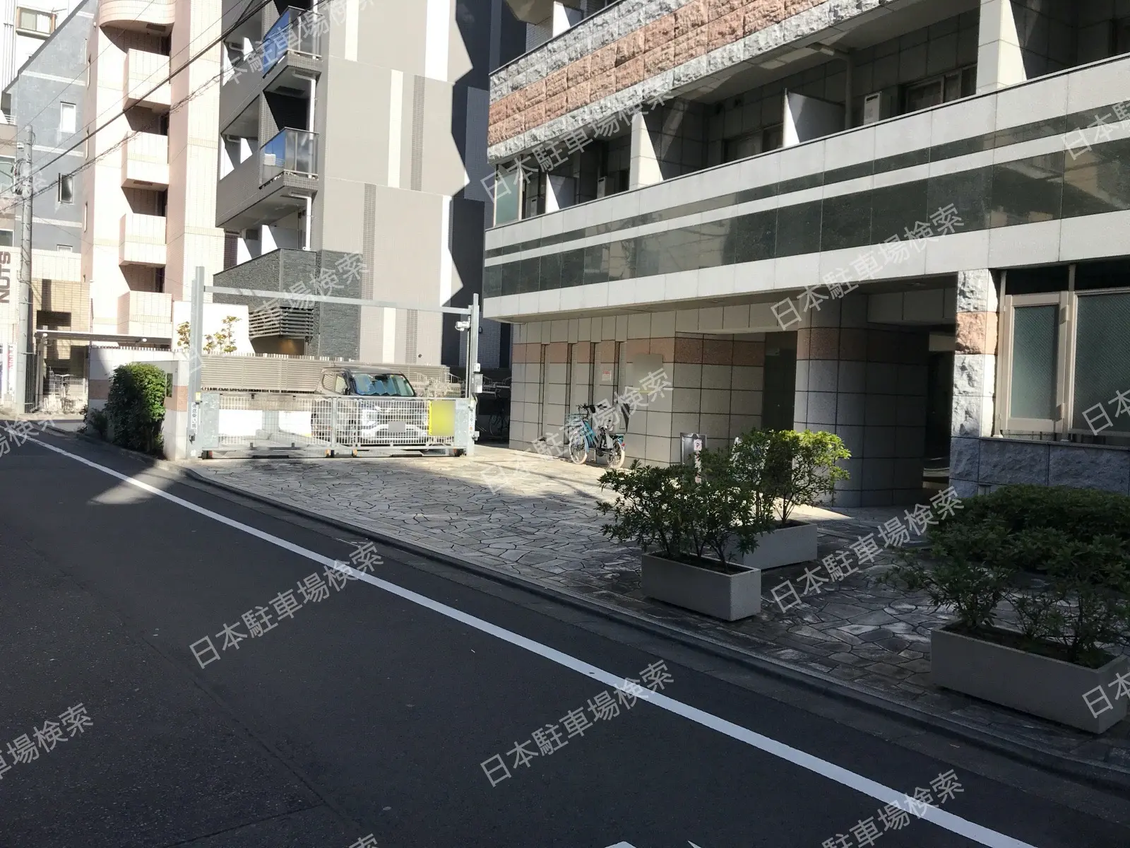 新宿１丁目16(屋外・機械) 月極駐車場