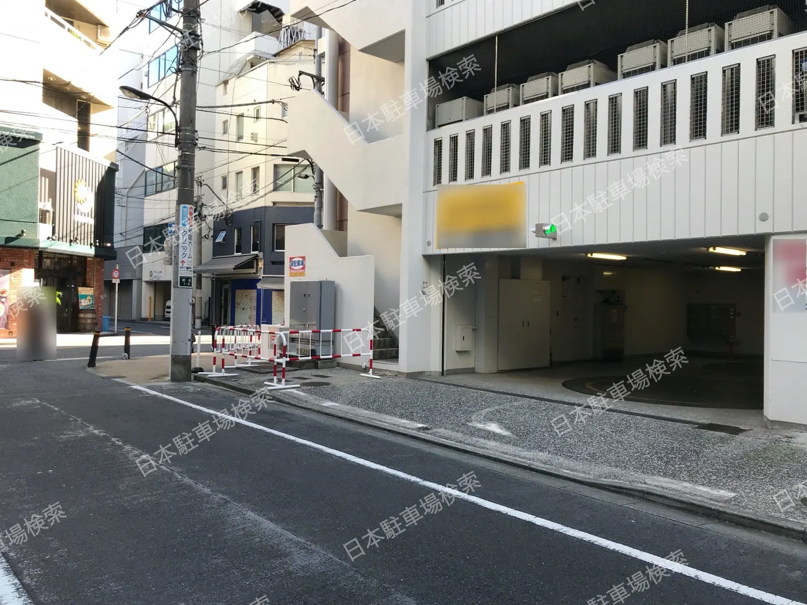 新宿１丁目8(屋内・機械) 月極駐車場