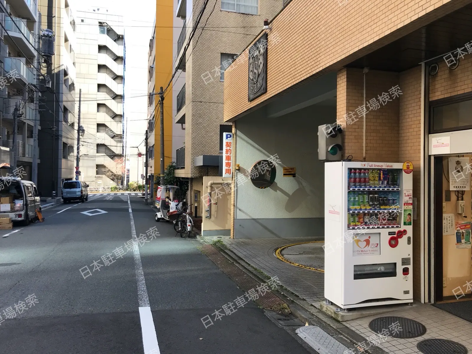 新宿区新宿１丁目　月極駐車場