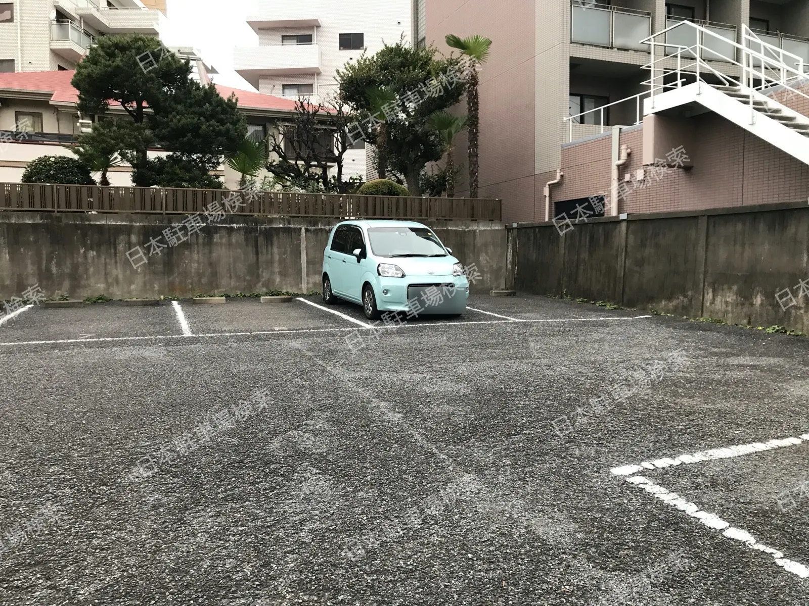 東京都新宿区若松町月極駐車場