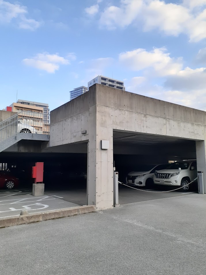 福岡市早良区城西３　月極駐車場