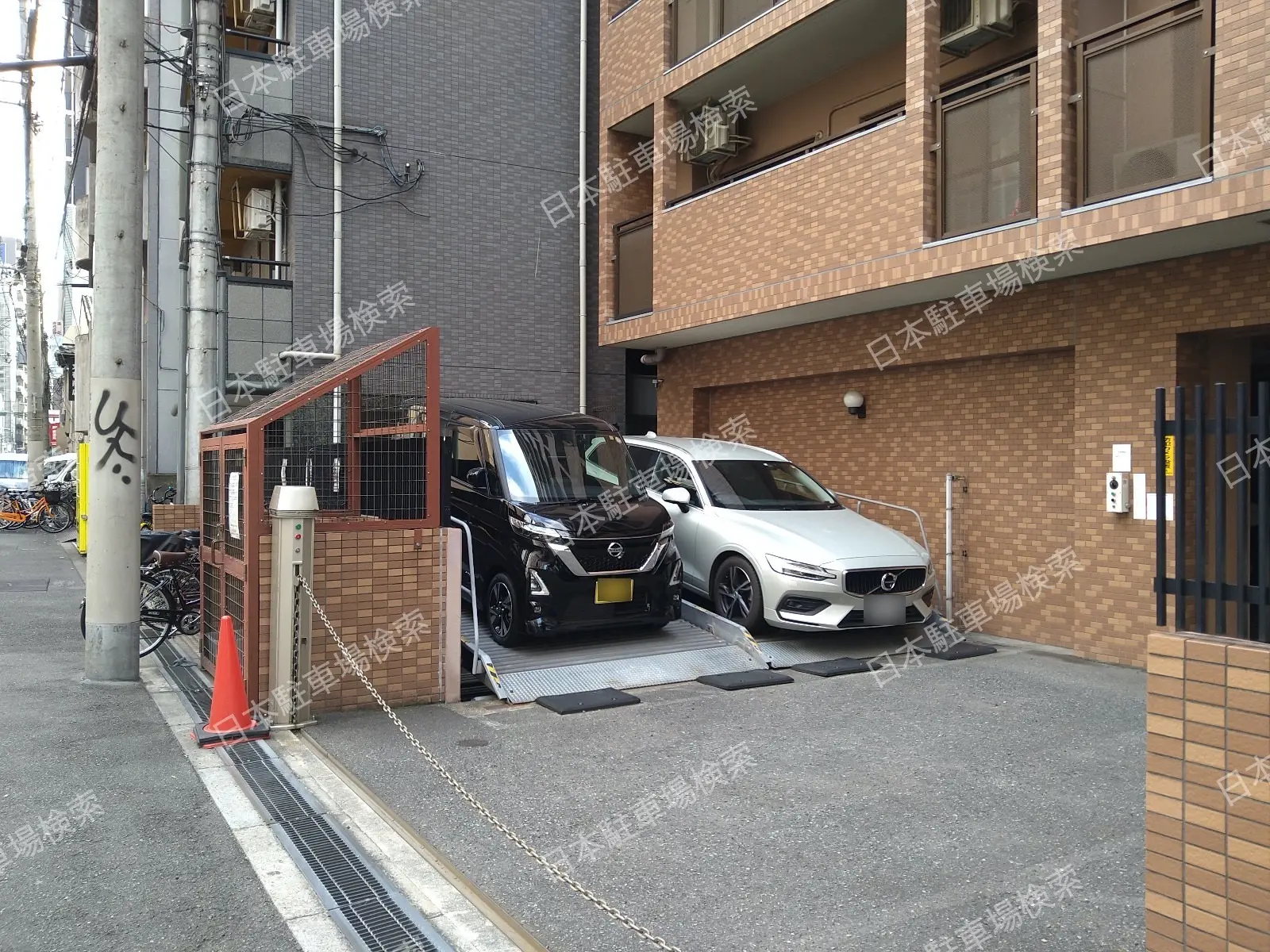 大阪市中央区松屋町　月極駐車場