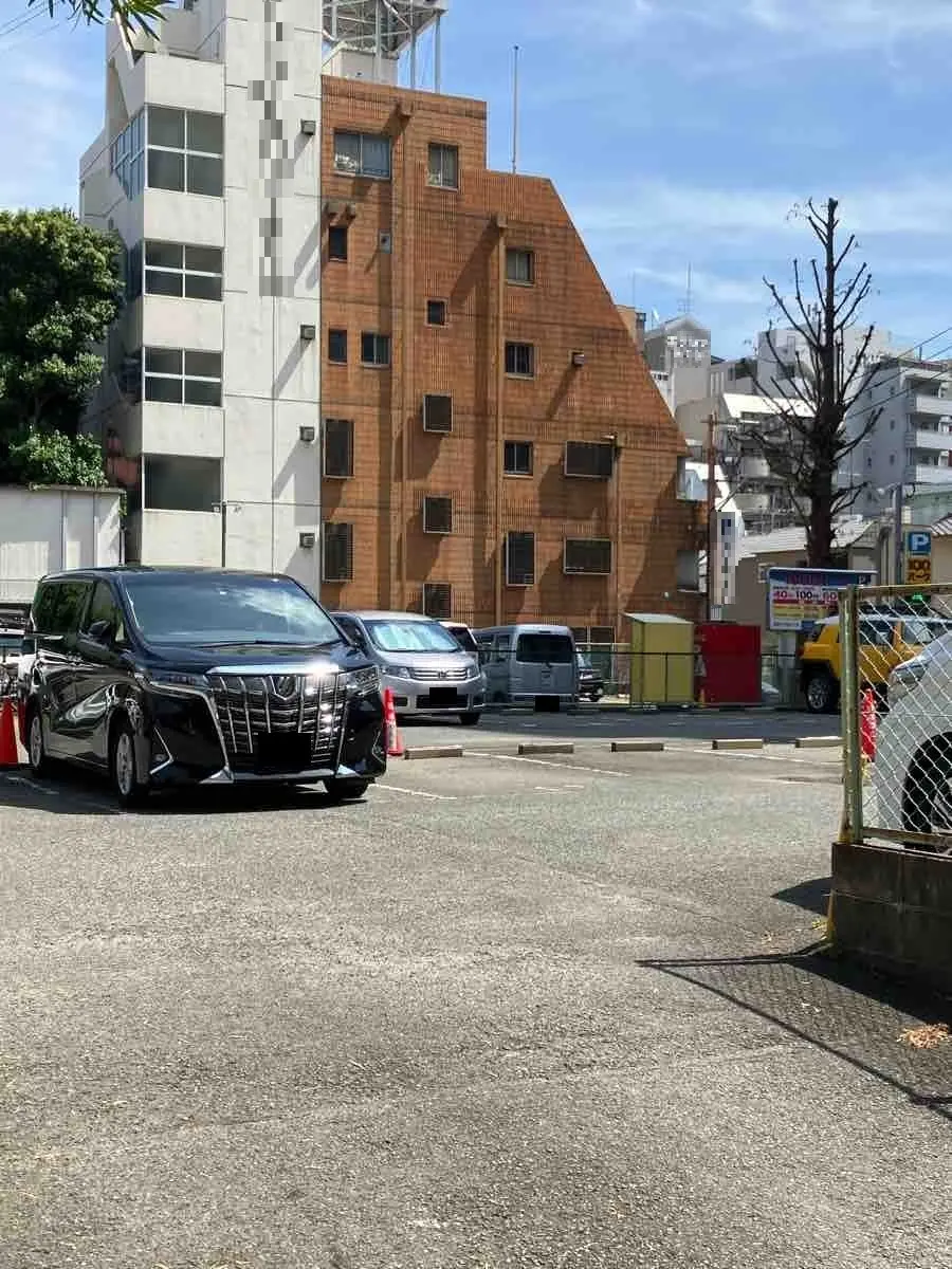 福岡市中央区警固１丁目 月極駐車場