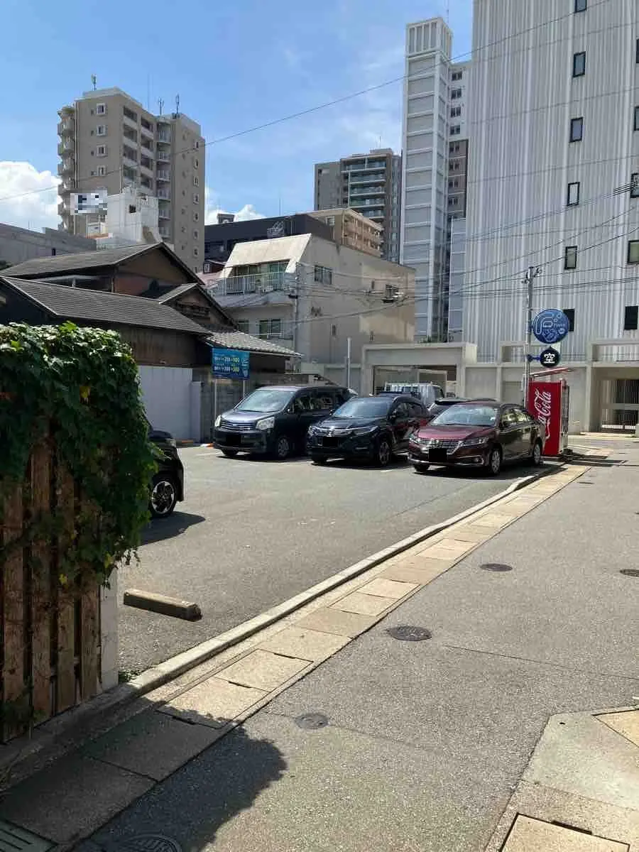福岡市中央区警固１丁目 月極駐車場