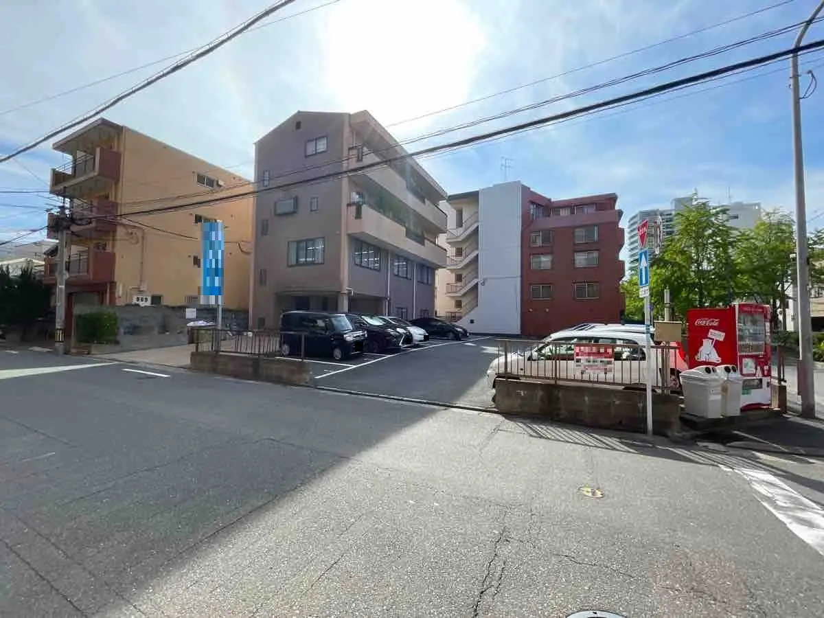 福岡市中央区白金１丁目 月極駐車場