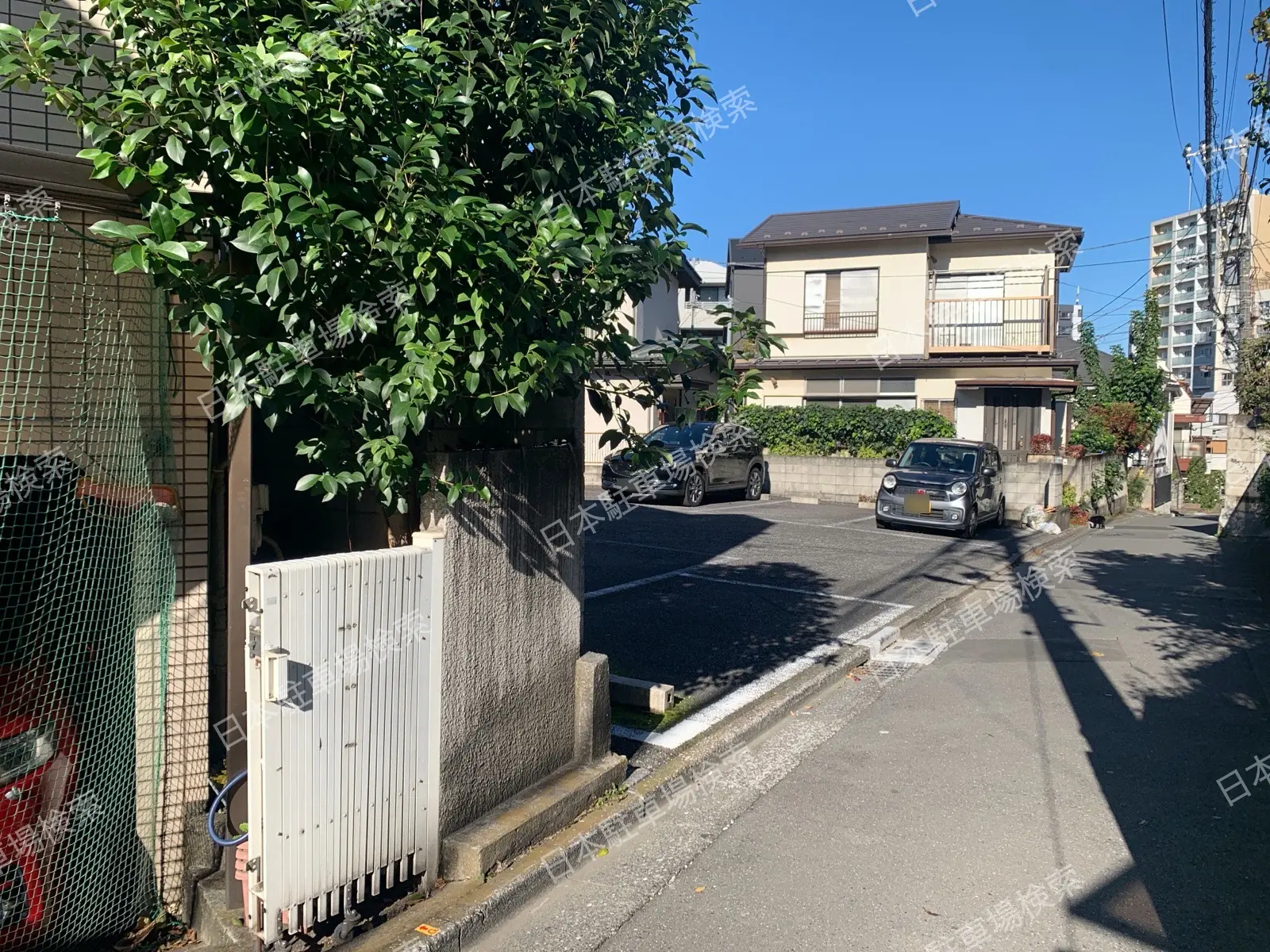 新宿区西早稲田２丁目　月極駐車場