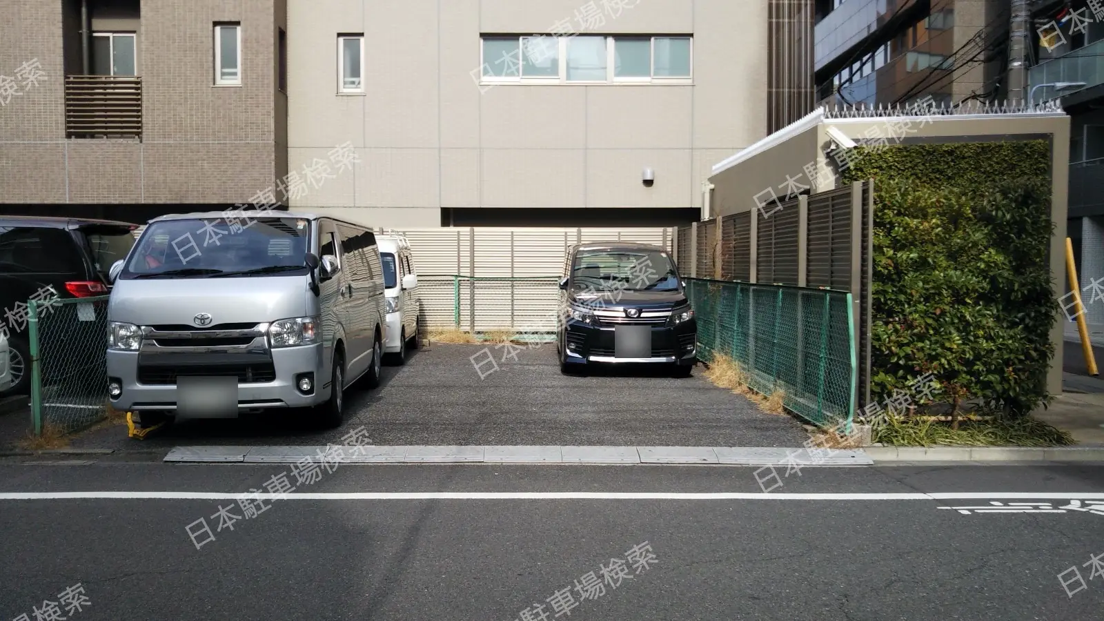 東上野３丁目2(屋外・平面) 月極駐車場