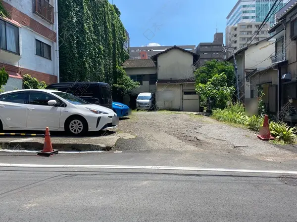 渋谷区広尾１丁目月極駐車場