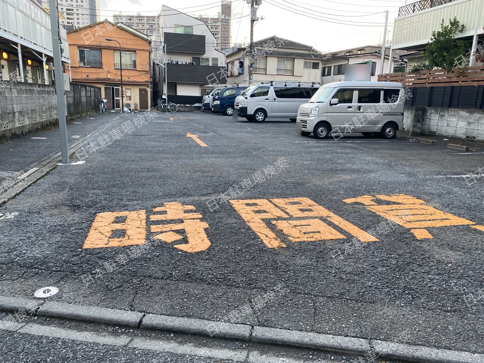 新宿７丁目14(屋外・平面) 月極駐車場