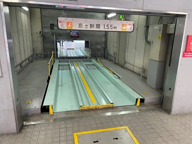 横浜市港北区新横浜３丁目　月極駐車場