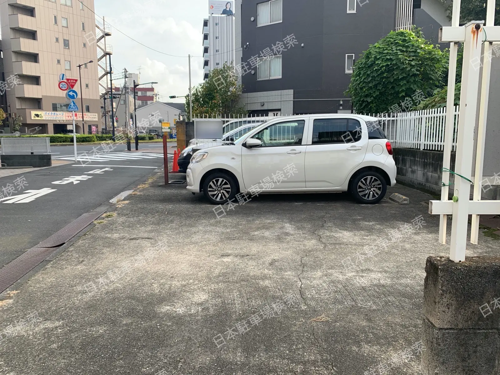 新宿区中落合３丁目　月極駐車場