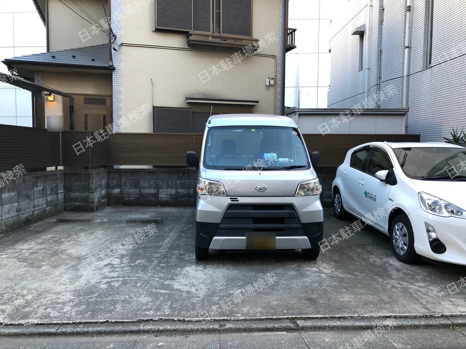 青葉台４丁目4(屋外・平面) 月極駐車場