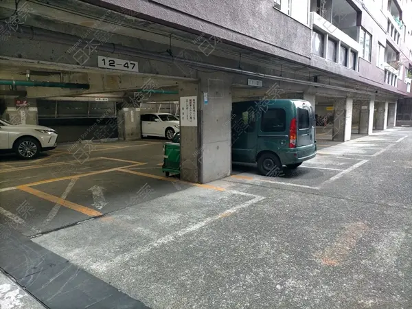 渋谷区代官山町 月極駐車場