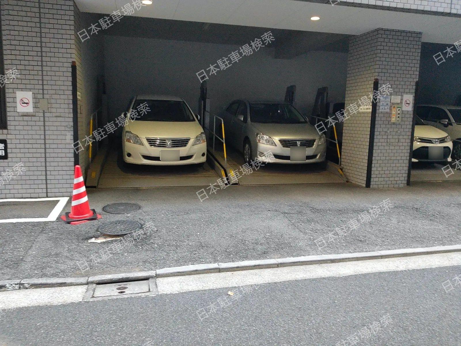 江東区富岡２丁目　月極駐車場