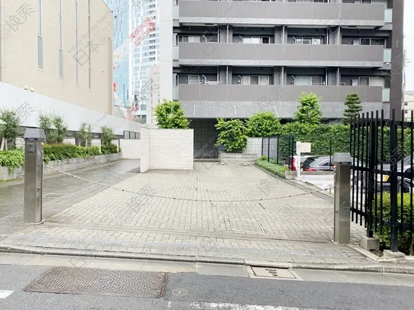 渋谷区桜丘町　月極駐車場