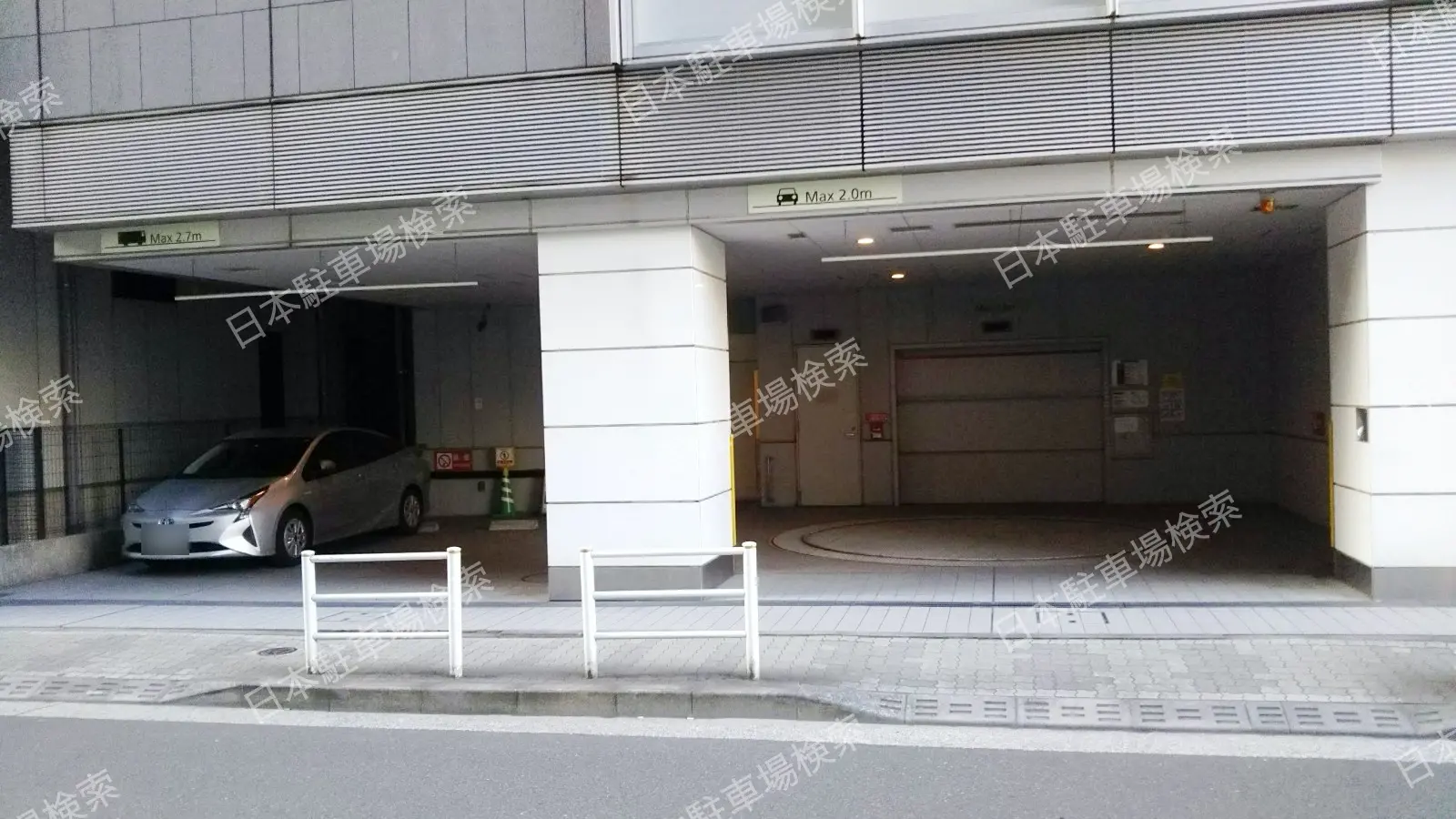 中央区日本橋1丁目　月極駐車場