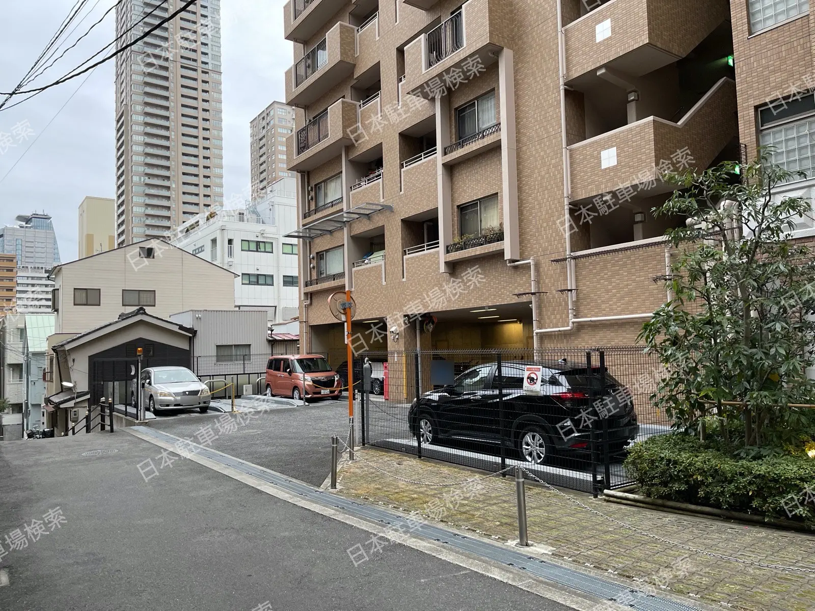 大阪市中央区安堂寺町１丁目　月極駐車場