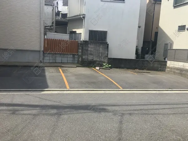 渋谷区上原３丁目  月極駐車場