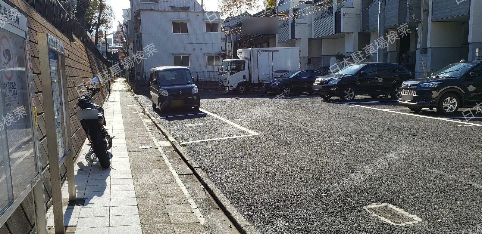 新宿区西早稲田３丁目 月極駐車場