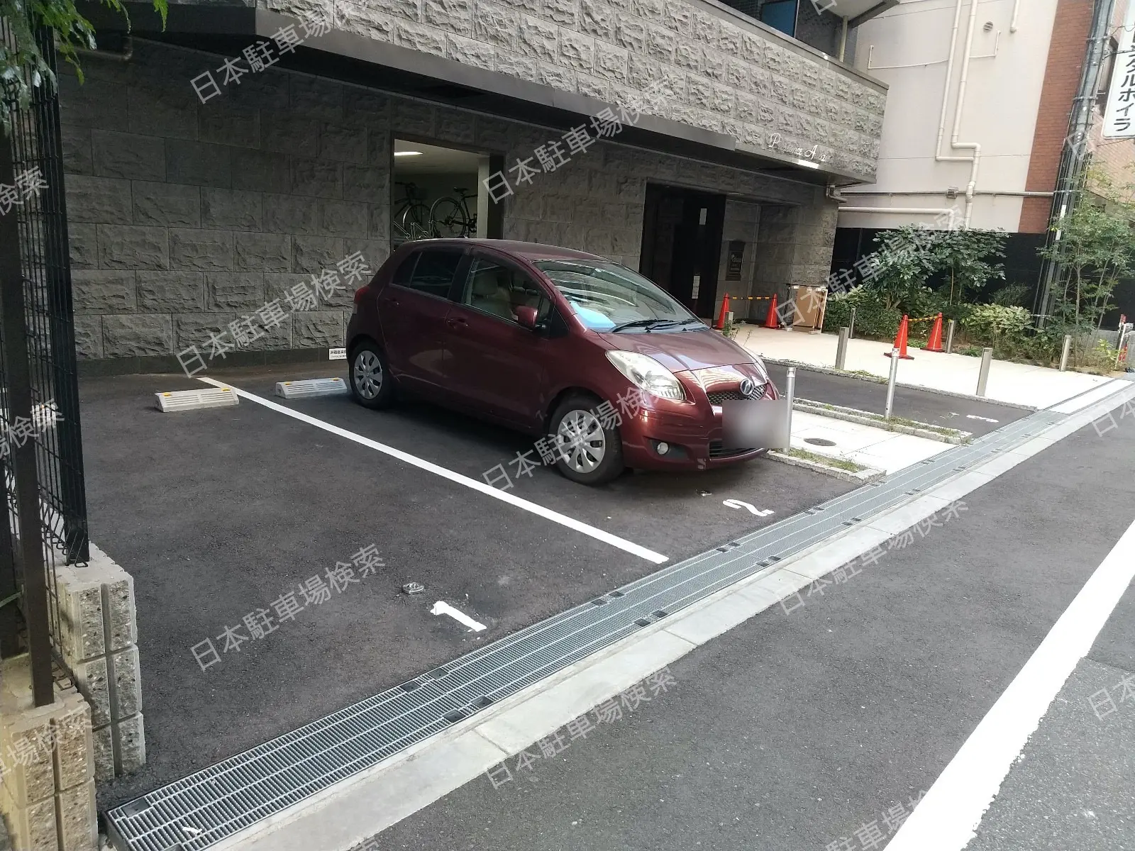 大阪市西区立売堀５丁目　月極駐車場