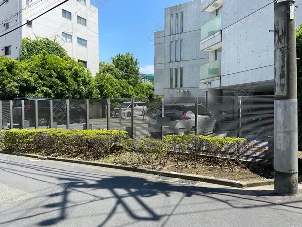 渋谷区千駄ヶ谷３丁目　月極駐車場