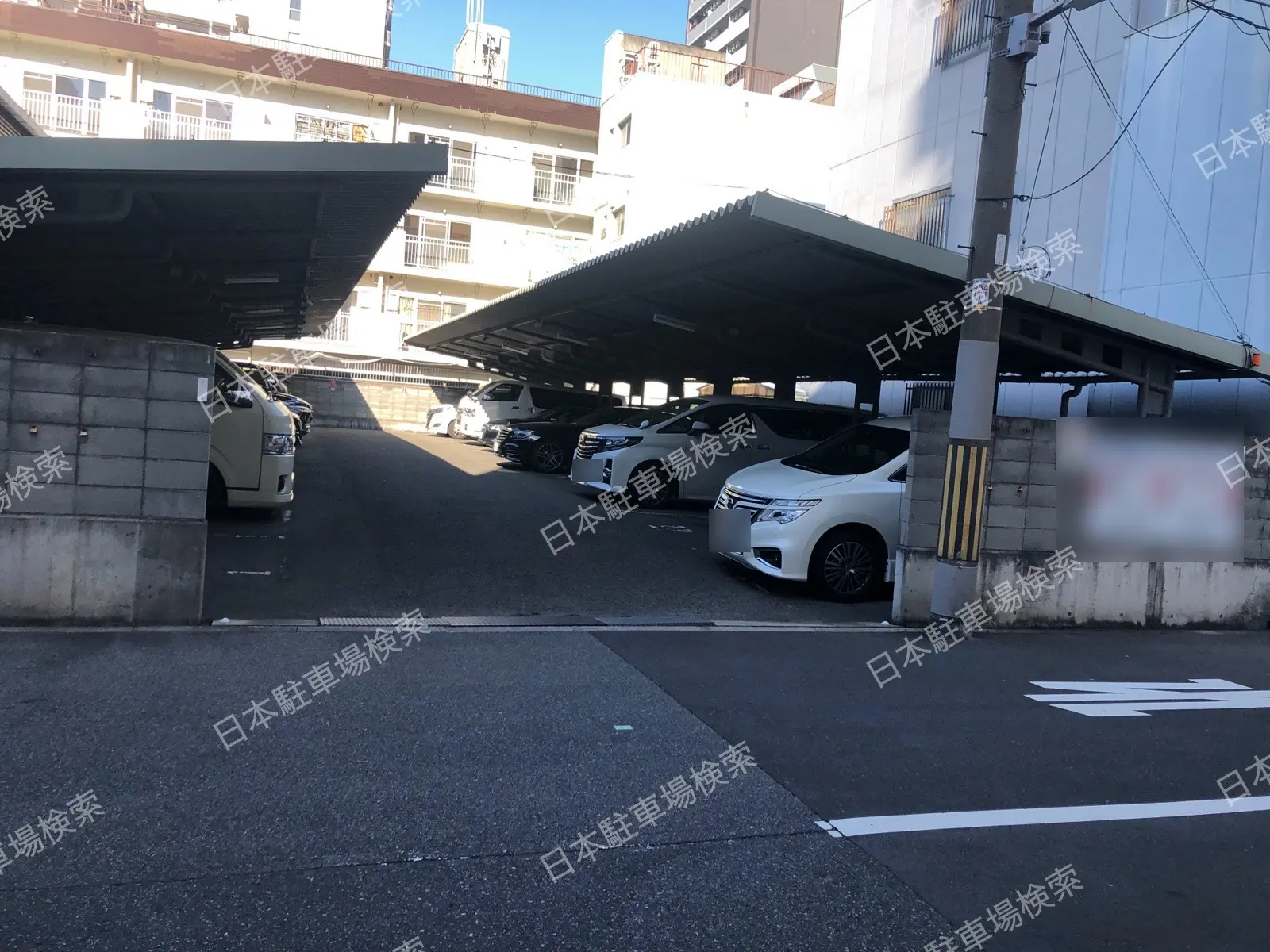 大阪市浪速区稲荷２丁目　月極駐車場