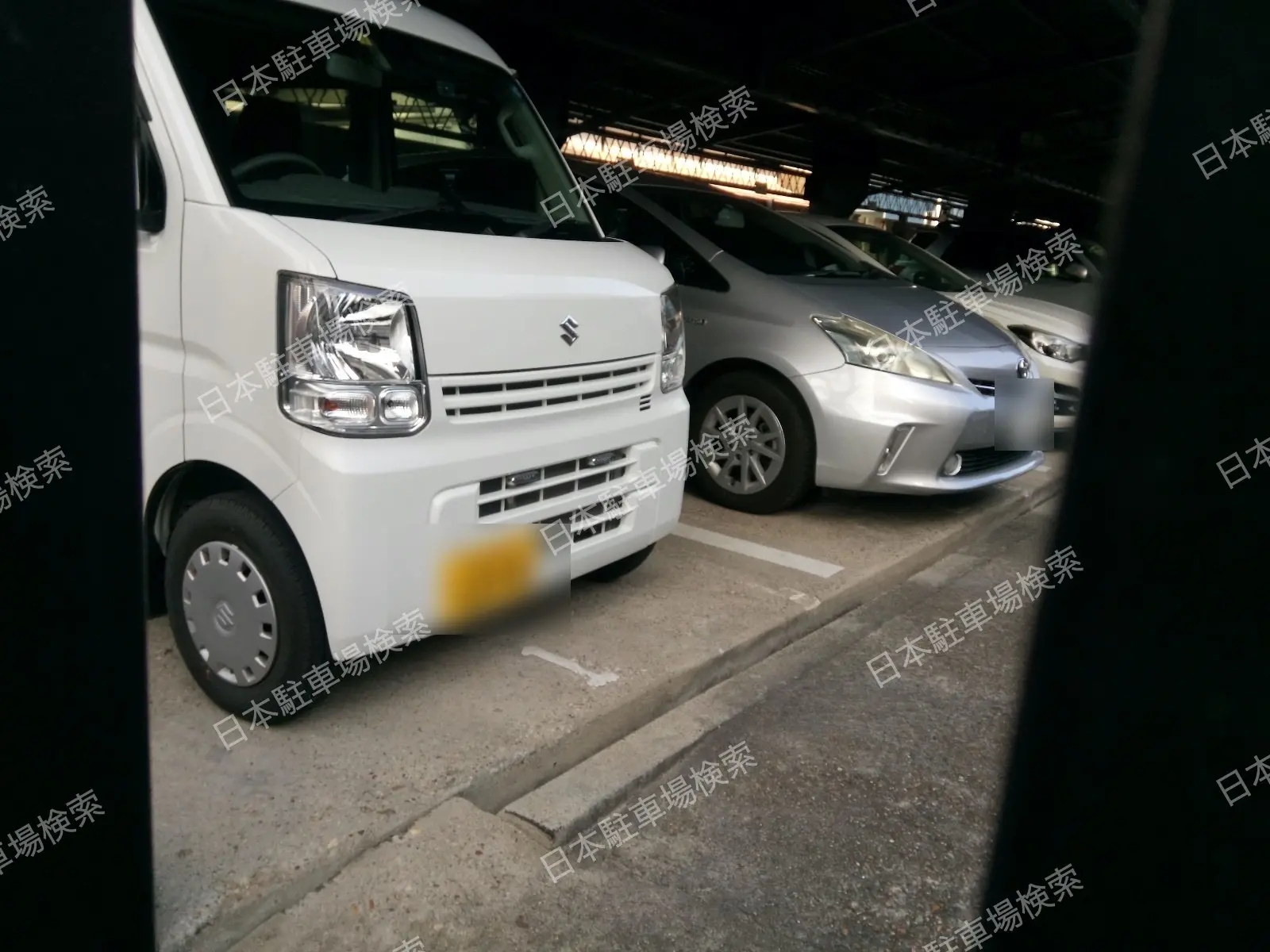 新高４丁目2(屋内・平面) 月極駐車場