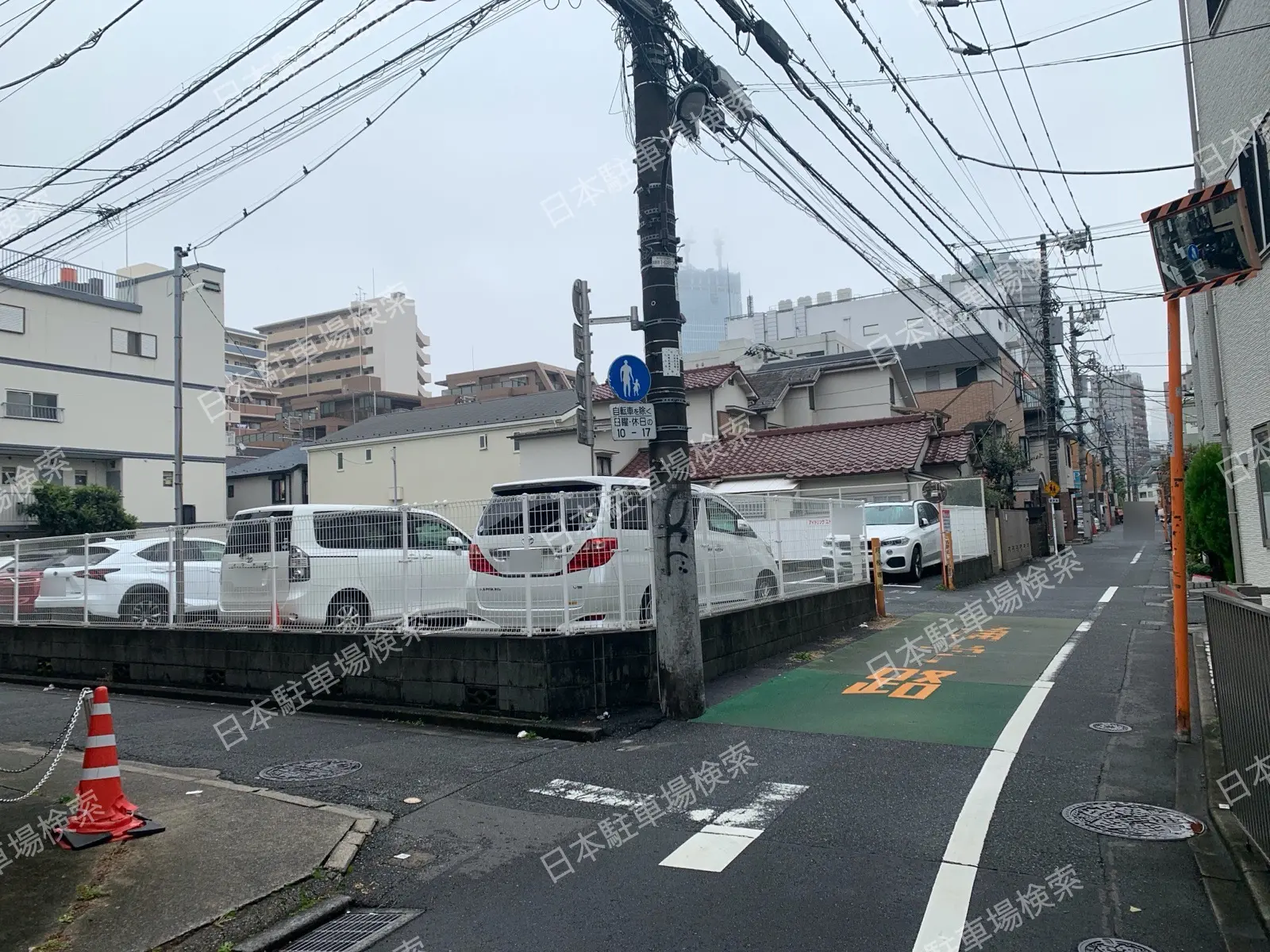 東京都新宿区北新宿１丁目　月極駐車場