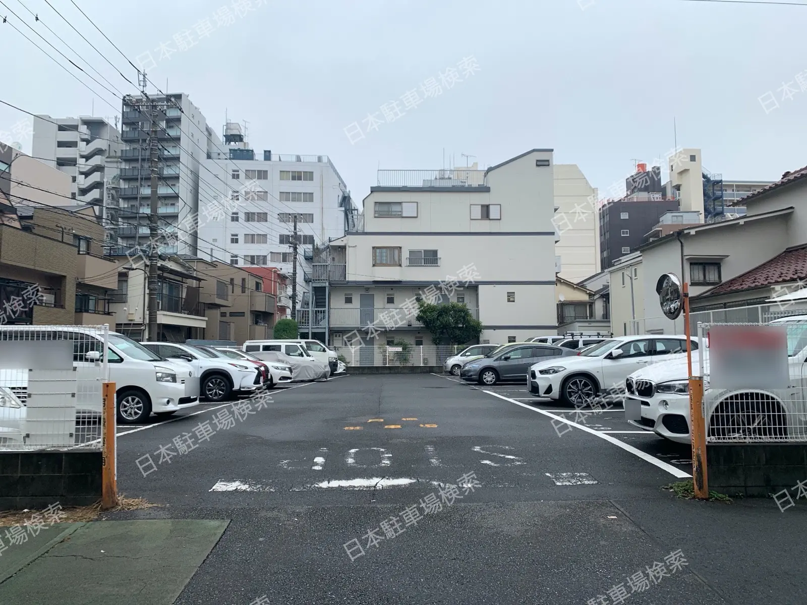 東京都新宿区北新宿１丁目　月極駐車場