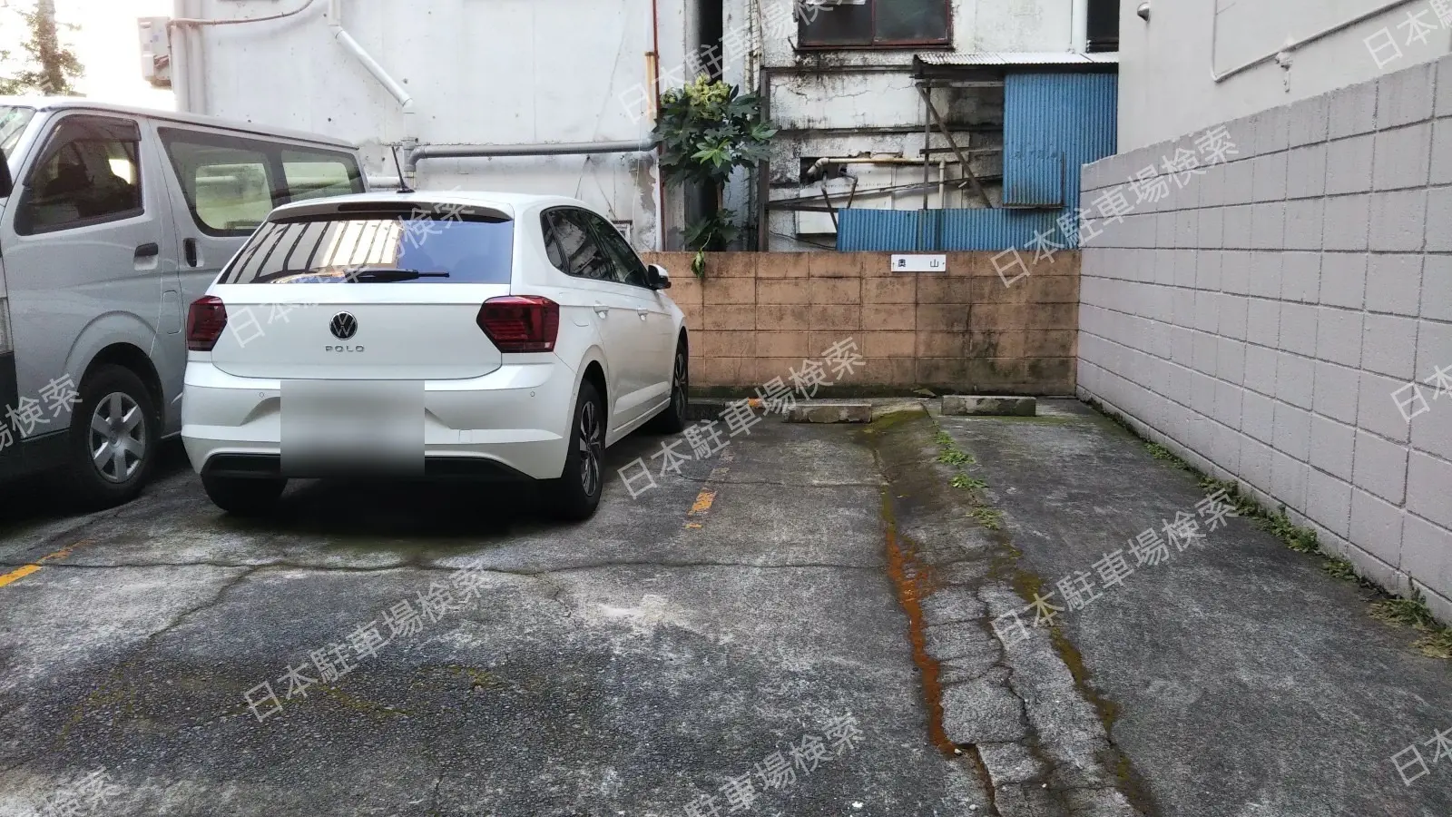 千代田区外神田　月極駐車場