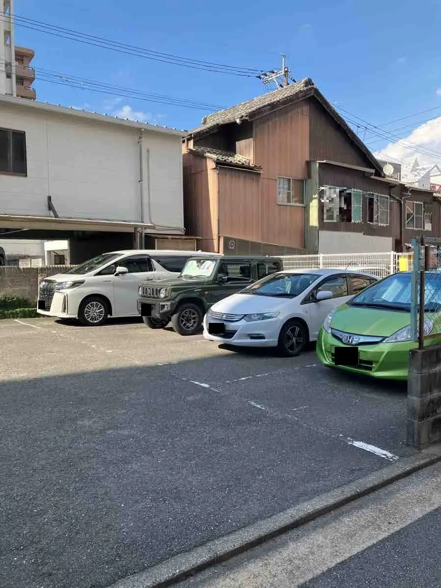 福岡市中央区荒戸１丁目 月極駐車場