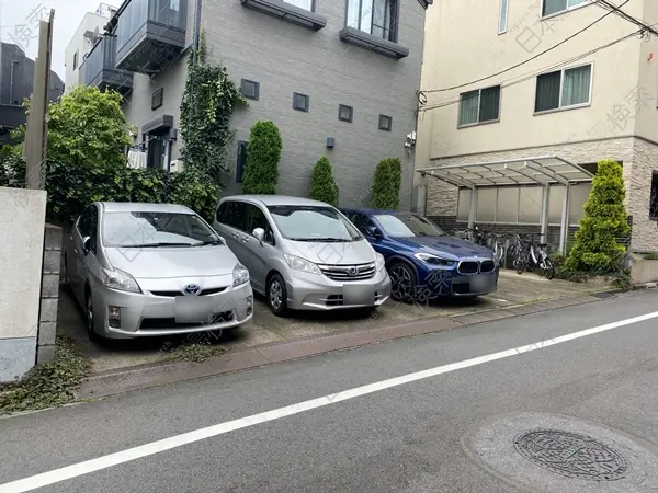 渋谷区富ケ谷２丁目月極駐車場